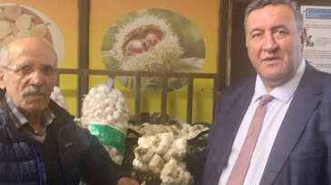 İTHAL SARIMSAĞIN FİYATI DA EL YAKIYOR!