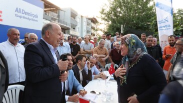 DEMİRÇALI’DAN 10 GÜNDE 10 MAHALLE ZİYARETİ