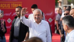 ZEYDAN KARALAR MAHALLELERİ ALTYAPI HİZMETİYLE BULUŞTURUYOR