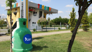 YÜREĞİR BELEDİYESİ’NDEN CAM ŞİŞE KUMBARASI