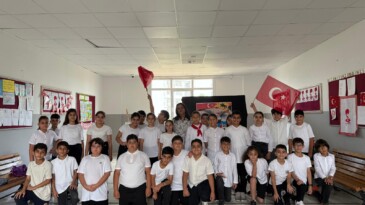 ŞEHİT SAMET ÖZKAN İLKOKULU ÖĞRENCİLERİ COŞKU İLE KUTLADI