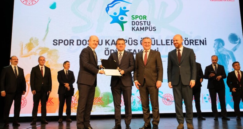 ÇUKUROVA ÜNİVERSİTESİ “SPOR DOSTU KAMPÜS” ÖDÜLÜ ALDI
