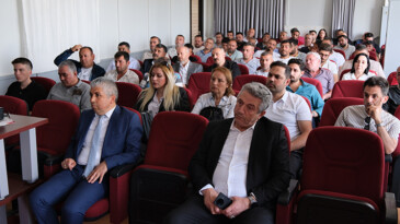 SOKAK CANLILARI İÇİN BİR ARAYA GELDİLER