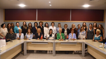 İŞKAD, TÜRKİYE’NİN İŞ KADINLARINI ADANA’DA BULUŞTURDU