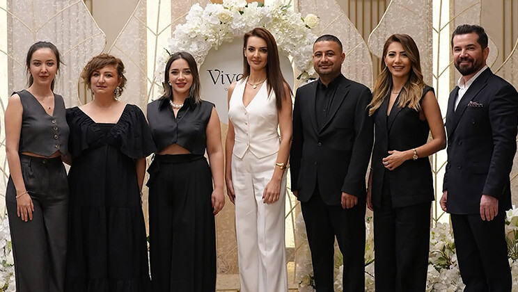 VİVENCİA GÜZELLİK VE YAŞAM SEMİNERİ, MERSİN’DE KADINLAR İÇİN UMUT OLDU