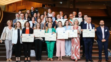 KARALAR, AVRUPA PARLAMENTER MECLİSİ’NDE ADANA’YI VE EVRENSEL VİZYONLARINI ANLATTI