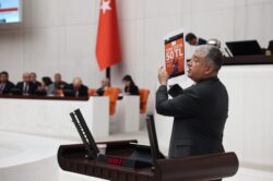 SADULLAH KISACIK: ÜLKEYİ AÇIKHAVA KUMARHANESİNE ÇEVİRDİNİZ