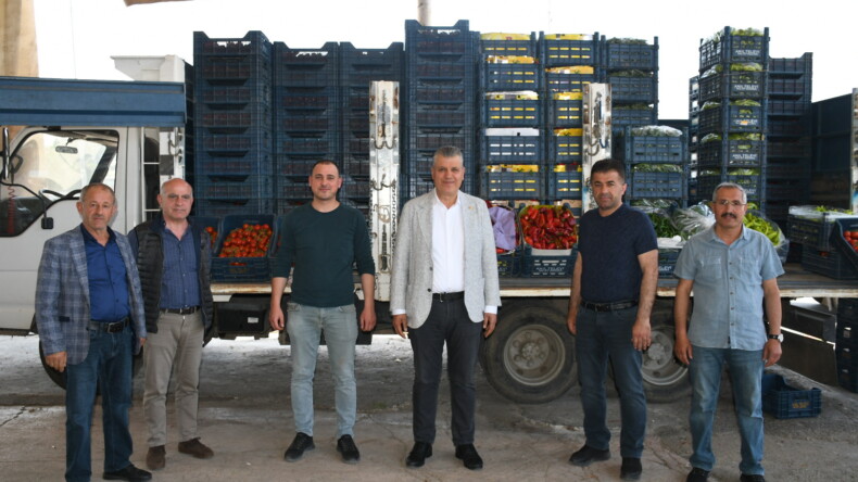“ÇİFTÇİLERİMİZ VE HALKIMIZ DARDA, AÇLIK VE KITLIK KAPIDA”