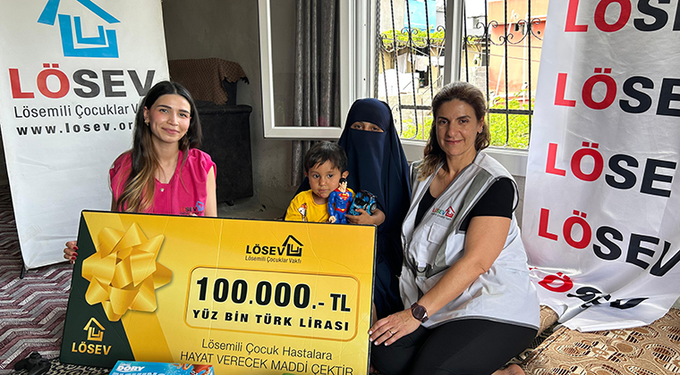 LÖSEV’DEN ÇOCUKLARA 100 BİN TL’LİK YARDIM ÇEKİ…