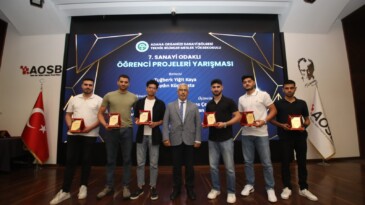 SANAYİYE YÖN VEREN GENÇ FİKİRLER ÖDÜLLENDİRİLDİ