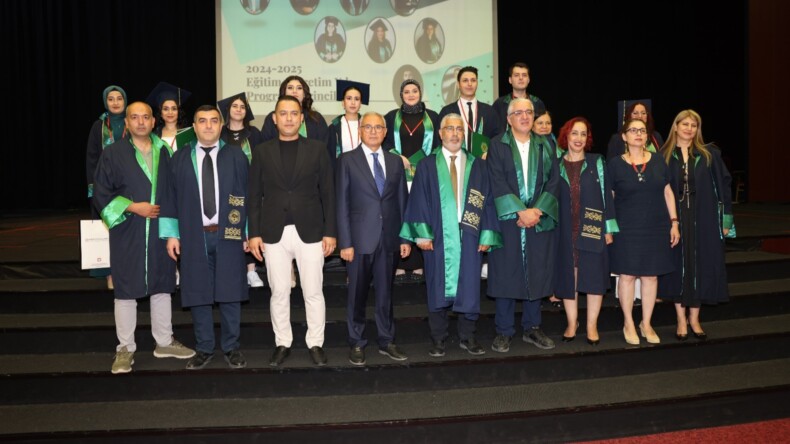 ABDİ SÜTCÜ SAĞLIK HİZMETLERİ MYO 407 MEZUN VERDİ