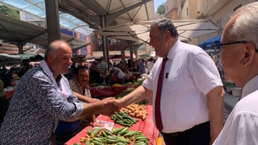 PAZARCI ESNAFI: “KREDİ KARTI VAR MI?” DİYE SORAN OLUYOR”