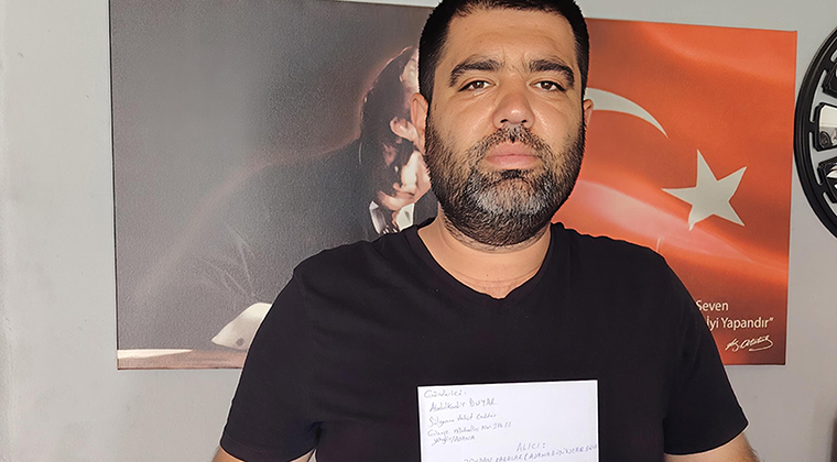 3 BAŞKANA AYRI AYRI MEKTUP YAZDI