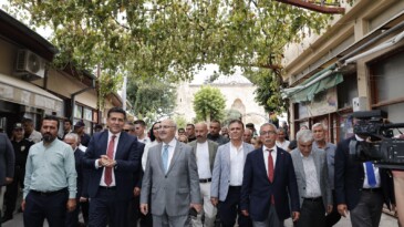 VALİ KÖŞGER KOZAN’DA BİR DİZİ PROGRAM GERÇEKLEŞTİRDİ