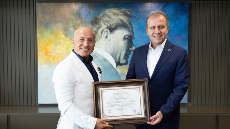 HÜSEYİN KIŞ, VAHAP SEÇER’LE MERSİN VE ORMAN YANGINLARINI GÖRÜŞTÜ