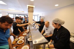 YÜREĞİR’DE 2 KENT LOKANTASI HİZMETE BAŞLADI