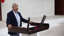 ADANA-MERSİN TREN HATTINDA HER GÜN ON BİNLERCE VATANDAŞ MAĞDUR