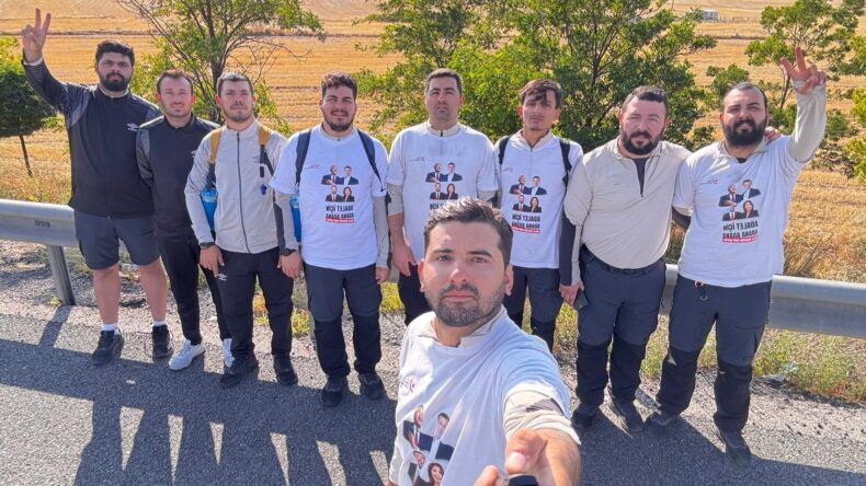 GENÇLERİN ADANADAN SİLİVRİYE ÖZGÜRLÜK YÜRÜYÜŞÜ 17. GÜNÜNDE