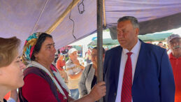 ÇİFTÇİ KADIN GÖZYAŞLARIYLA KONUŞTU: ÇİFTÇİ BİTERSE ÜLKE BİTER…