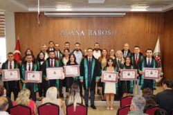 ADANA BAROSU’NDA YENİ ADLİ YILIN İLK RUHSAT TÖRENİ DÜZENLENDİ