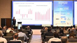 “ÇİMENTO SEKTÖRÜ İHRACATTA BÜYÜYOR AMA KUR BASKISI KÂRLILIĞI ZORLUYOR”