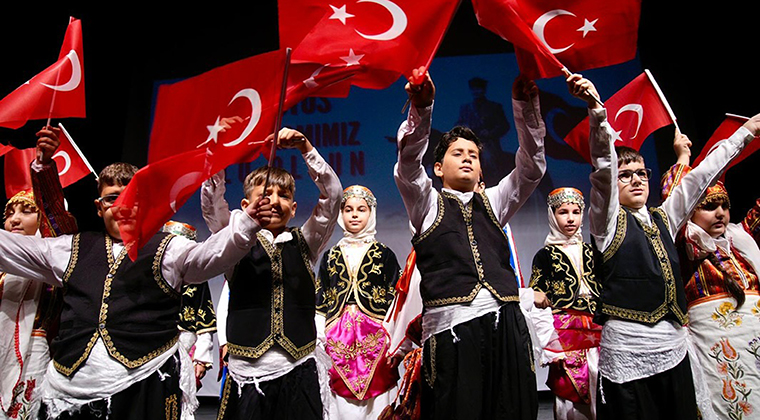 SEYHANLI ÇOCUKLARIN BAYRAM COŞKUSU