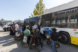 MERSİN BÜYÜKŞEHİR’DEN ÖZEL GEREKSİNİMLİ BİREYLERE GÜVENLİ ULAŞIM EĞİTİMİ