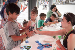 MERSİN BÜYÜKŞEHİR’İN ATÖLYE ÇALIŞMALARI ÖĞRENCİLERİ BİLİME YAKLAŞTIRIYOR