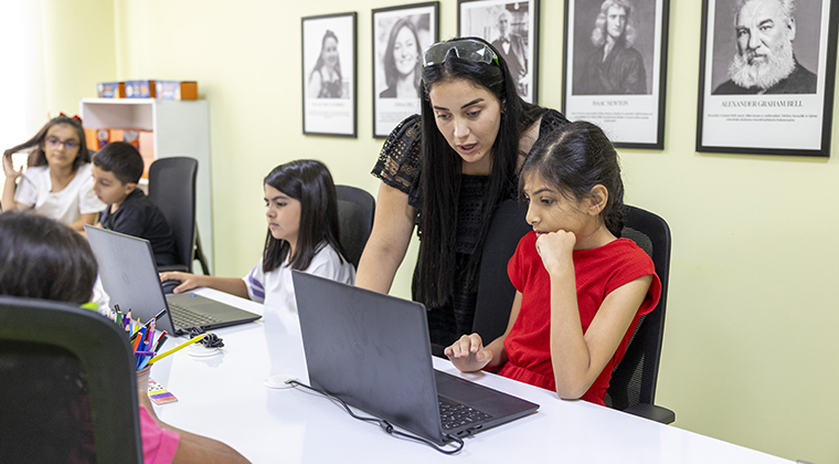 TOROSLAR ÇOCUK KAMPÜSÜ TASARIM ATÖLYESİ İLE MUTLU EBEVEYNLER MERAKLI ÇOCUKLAR