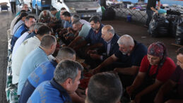 BAŞKAN DEMİRÇALI PAZARCI ESNAFIYLA KAHVALTIDA BULUŞTU