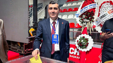 CHP ADANA’DA 2. TANBUROĞLU DÖNEMİ