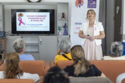 MERSİN BÜYÜKŞEHİR BELEDİYESİ’NDEN MEME KANSERİ FARKINDALIĞINA DESTEK