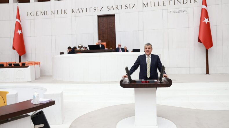 “YAŞASIN CUMHURİYET”