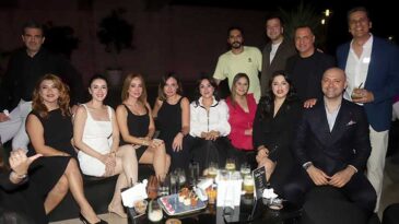 İŞ İNSANLARI YAZA VEDA PARTİSİ DÜZENLEDİ