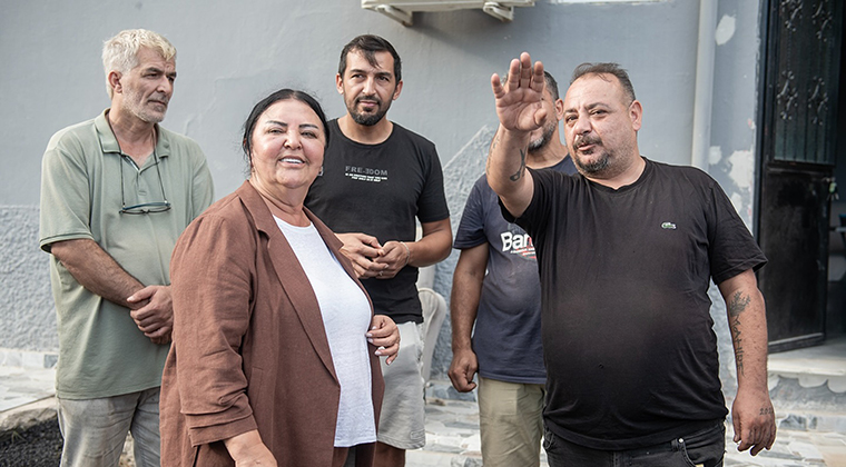 HASİBE AKKAN’DAN SEYHAN’DA ASFALT DENETİMİ