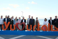 ALMANLAR, YUMURTALIK’A HAYRAN KALDI