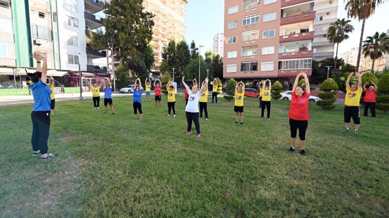 BÜYÜKŞEHİR’DEN EMEKLİ EVİ ÜYELERİ’NE SABAH SPORU