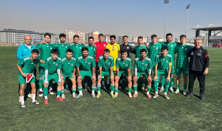 Ç.Ü FUTBOL TAKIMI ÜNİLİG ELEME GRUP MÜSABAKALARINDA ŞAMPİYON OLDU