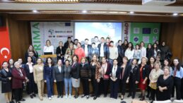 Ç.Ü “ŞİDDET VE BAŞ ETME YOLLARI” ETKİNLİĞİ DÜZENLENDİ