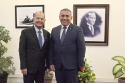 GÜNGÖR GEÇER: ‘ADANA’YA DEĞER KATACAK HİZMETLER İÇİN ÇALIŞIYORUM’