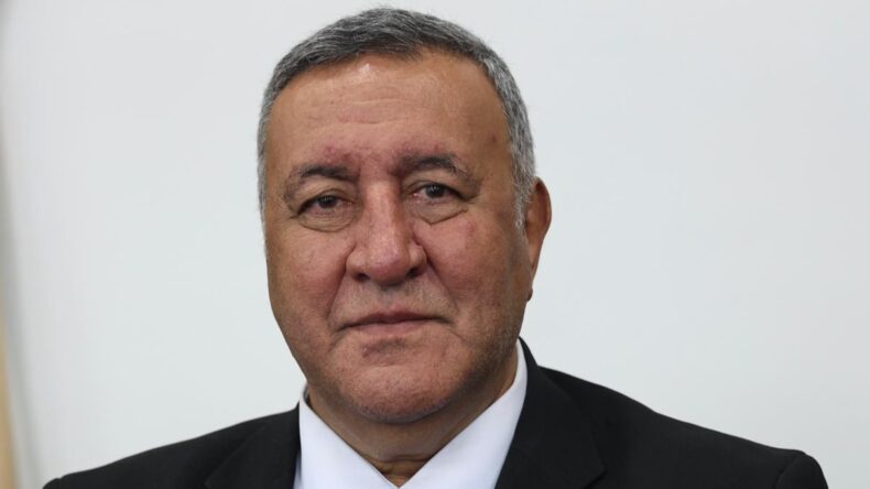 “ÜRETMEZSEN İTHALATA MAHKUM OLURSUN”