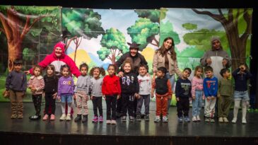 SEYHAN BELEDİYESİ, ARA TATİLDE ÇOCUKLARI TİYATRO İLE BULUŞTURDU
