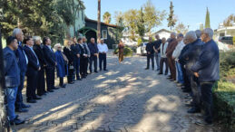 ADANA ESKİ BELEDİYE BAŞKANI EGE BAGATUR, KABRİ BAŞINDA ANILDI