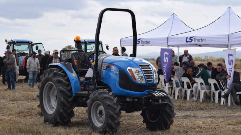 LS TRAKTÖRLER, 9 ŞEHİRDE ÇİFTÇİLERLE BULUŞTU