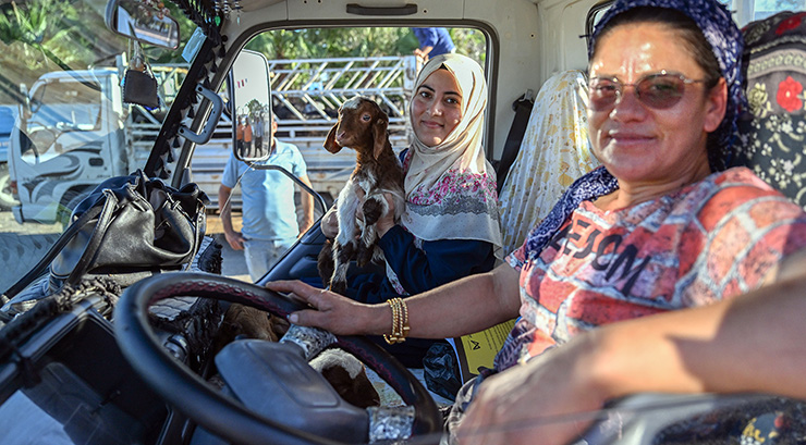MERSİN’DE ‘HADİ GEL KÖYÜMÜZE DESTEK VERELİM’ PROJESİ YANKI UYANDIRIYOR