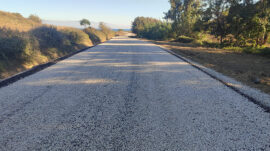 YUMURTALIK HEREKLİ’DE SATHİ KAPLAMA YOL ÇALIŞMASI TAMAMLANDI