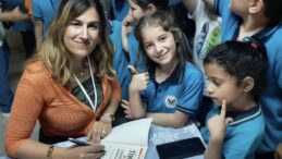 ADANALI ÖĞRETMENİN TARİHİ BAŞARISI