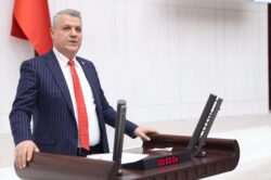 AYHAN BARUT’TAN UYGULAMA ÇİFTLİĞİ VE CEYHAN NEHRİ ÇAĞRISI