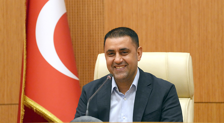 EMRAH KOZAY: YENİ YIL, YENİ UMUTLAR, YENİ HEDEFLER