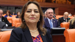 MÜZEYYEN ŞEVKİN: “YÜREĞİR’İN ÇIĞLIĞINI DUYUN!”